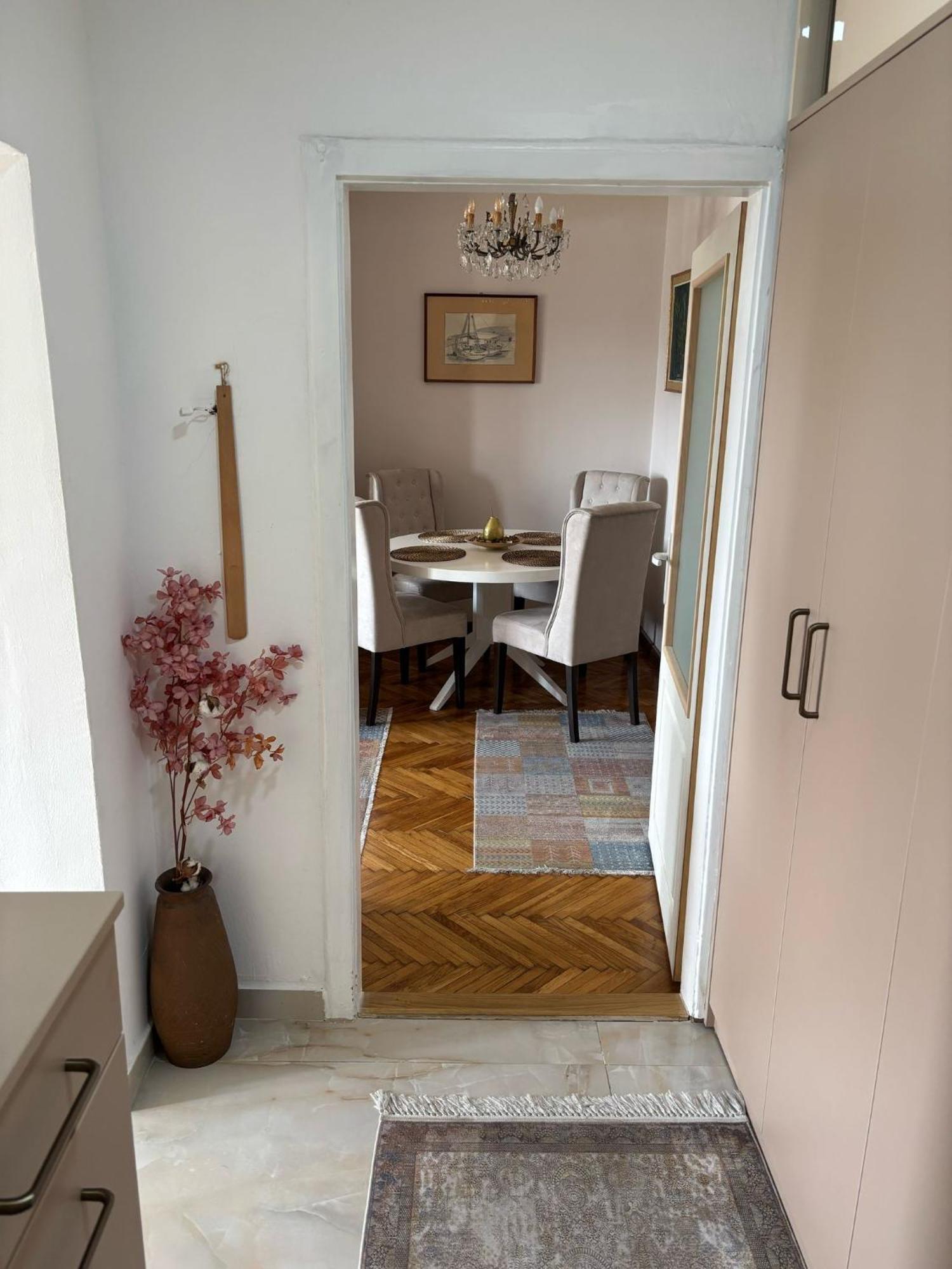 Apartment Wellness Belgrad Exterior foto